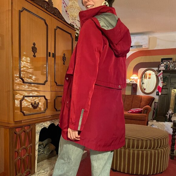 Modern maroon nautica drawstring waist rain coat! - Picture 12 of 16